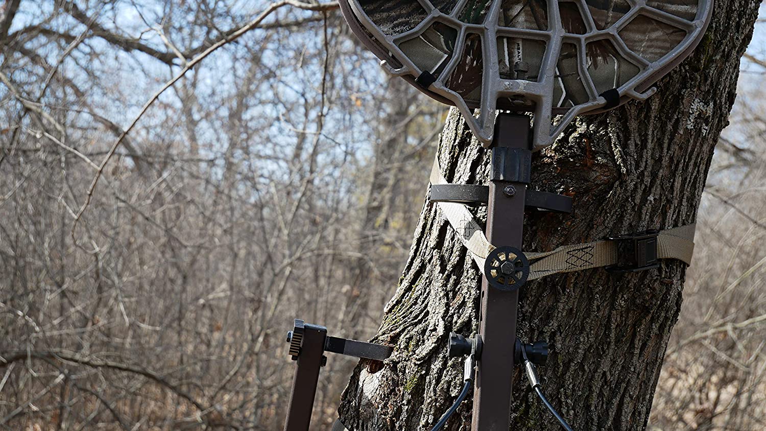 Assault II Hang On Tree Stand - Image 5